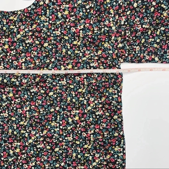 Band of Gypsies Floral Tie-Back Dress - Picture 6 of 7